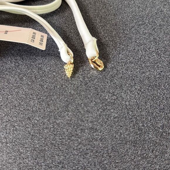 NWT Victoria’s Secret crochet cream color side tie bikini bottoms size medium la - Picture 4 of 8